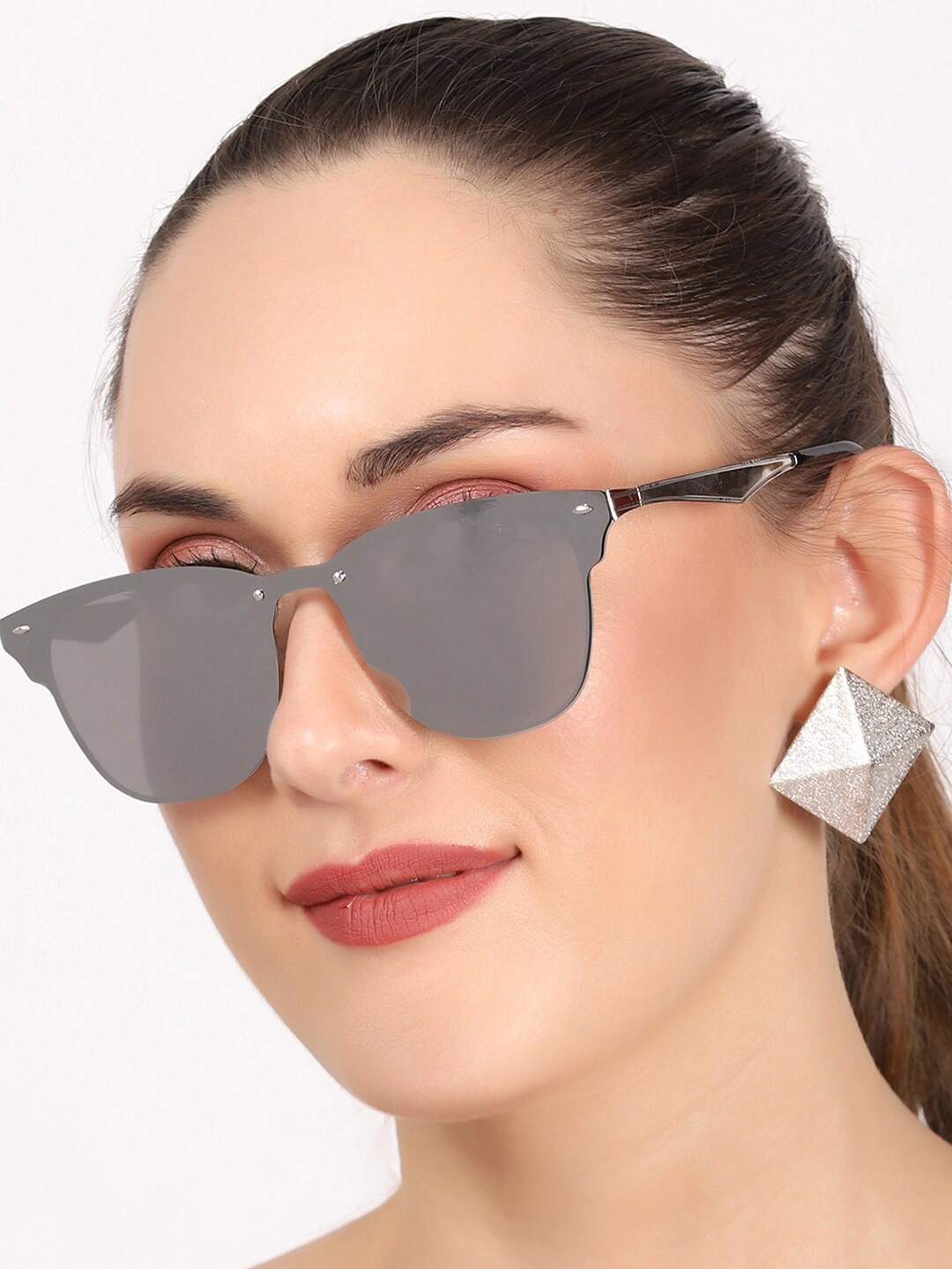 

Swiss Design Mirrored Lens & Sunglasses with UV Protected Lens SDGSW-3576-02, Silver