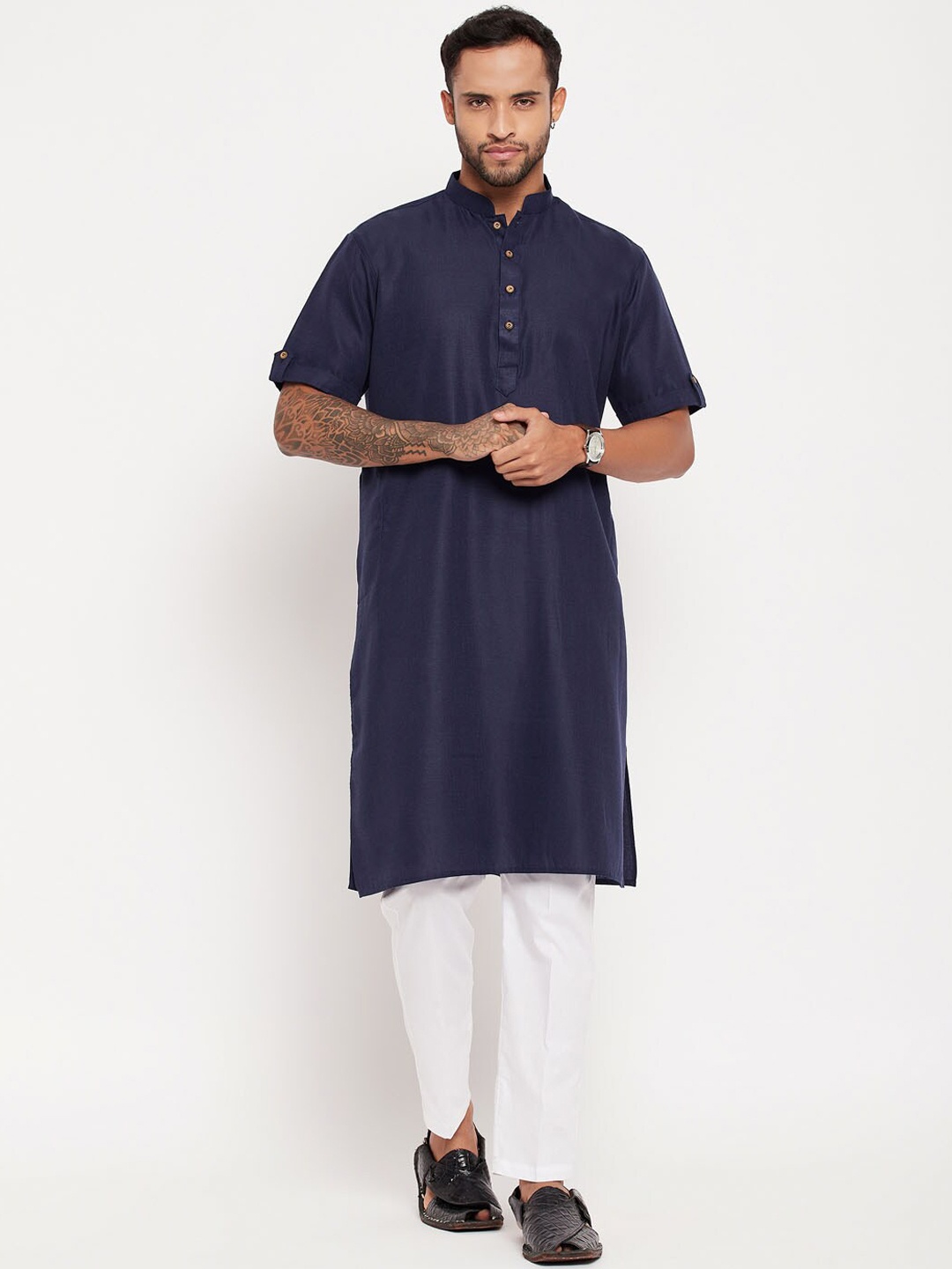 

VASTRAMAY Mandarin Collar Straight Kurta With Trouser, Navy blue