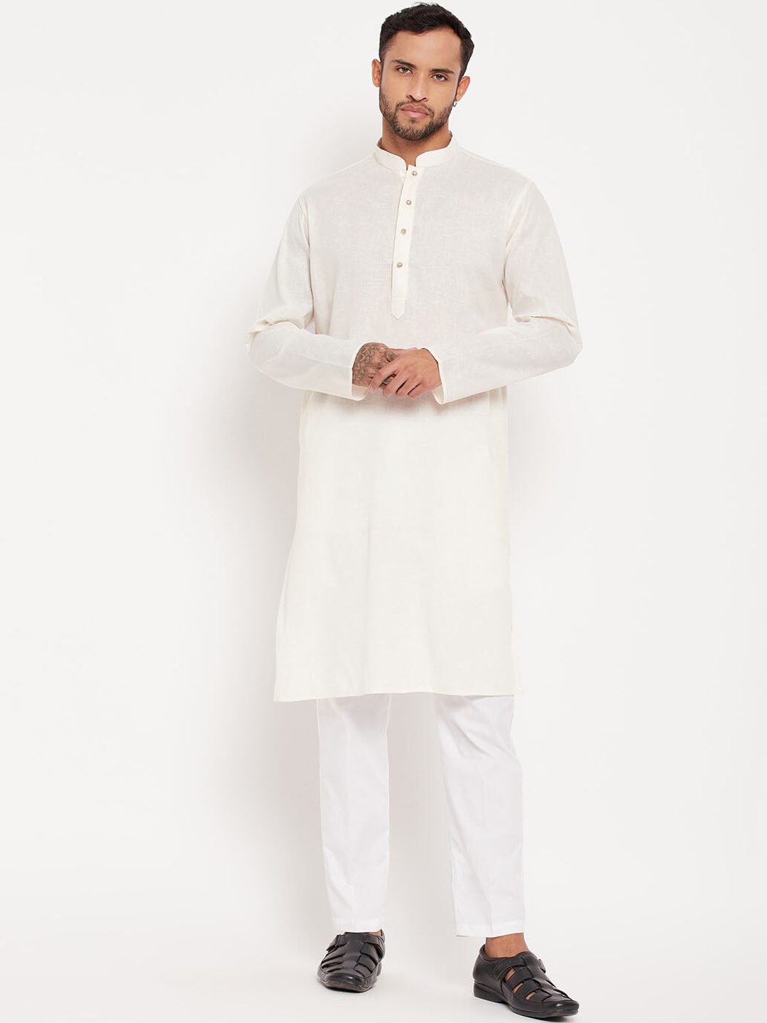 

VASTRAMAY Mandarin Collar Straight Kurta with Pyjamas, Cream