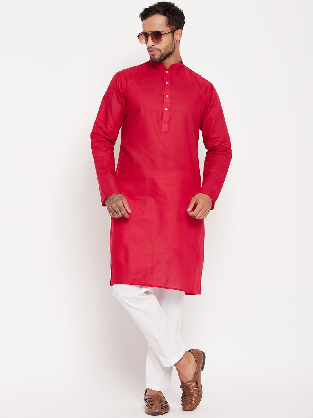 

VASTRAMAY Mandarin Collar Straight Kurta with Pyjamas, Maroon