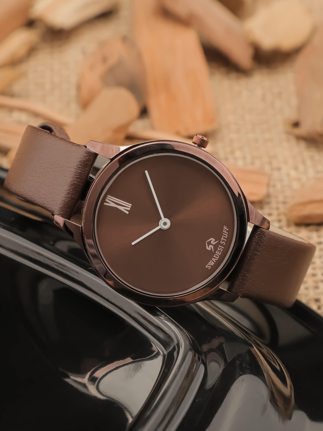 

SWADESI STUFF Women Leather Straps Analogue Watch SF0532 BROWN, Yellow
