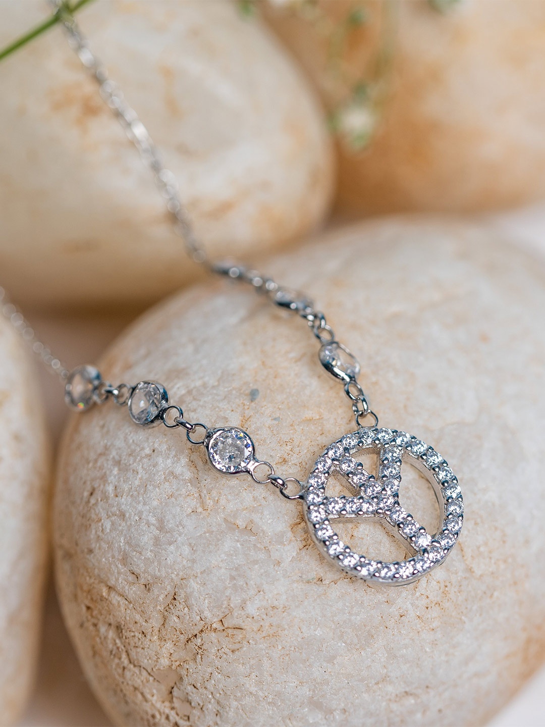 

AKSA Rhodium-Plated Necklace, Silver