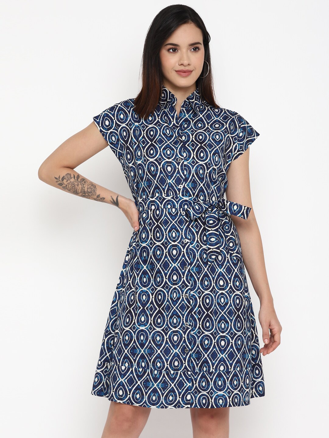 

Taurus Shiet Collar Geometric Printed Crepe Shirt Dress With Belt, Navy blue