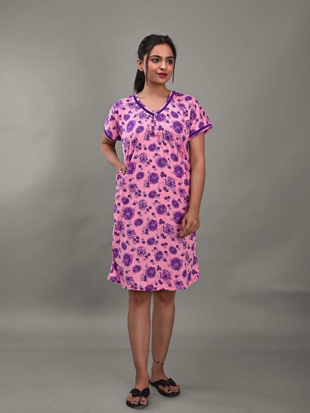 

Apratim Floral Printed Nightdress, Pink