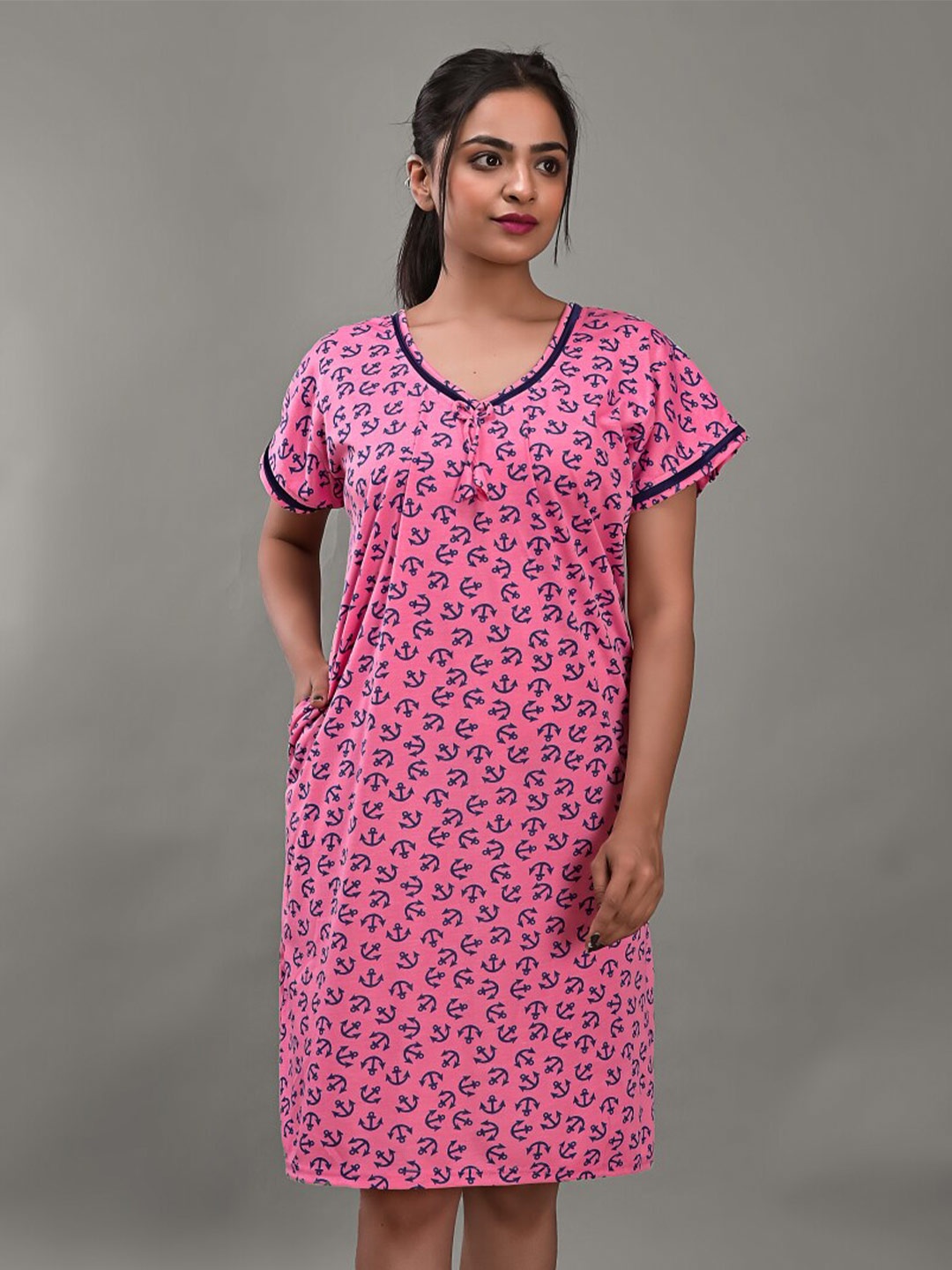 

Apratim Conversational Printed Nightdress, Pink