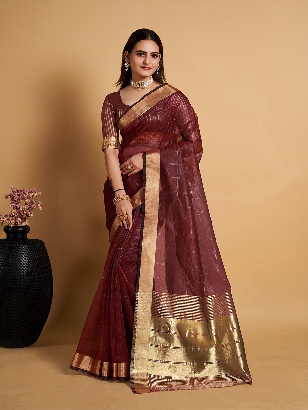 

Anjaneya Sarees Checked Zari Organza Saree, Maroon