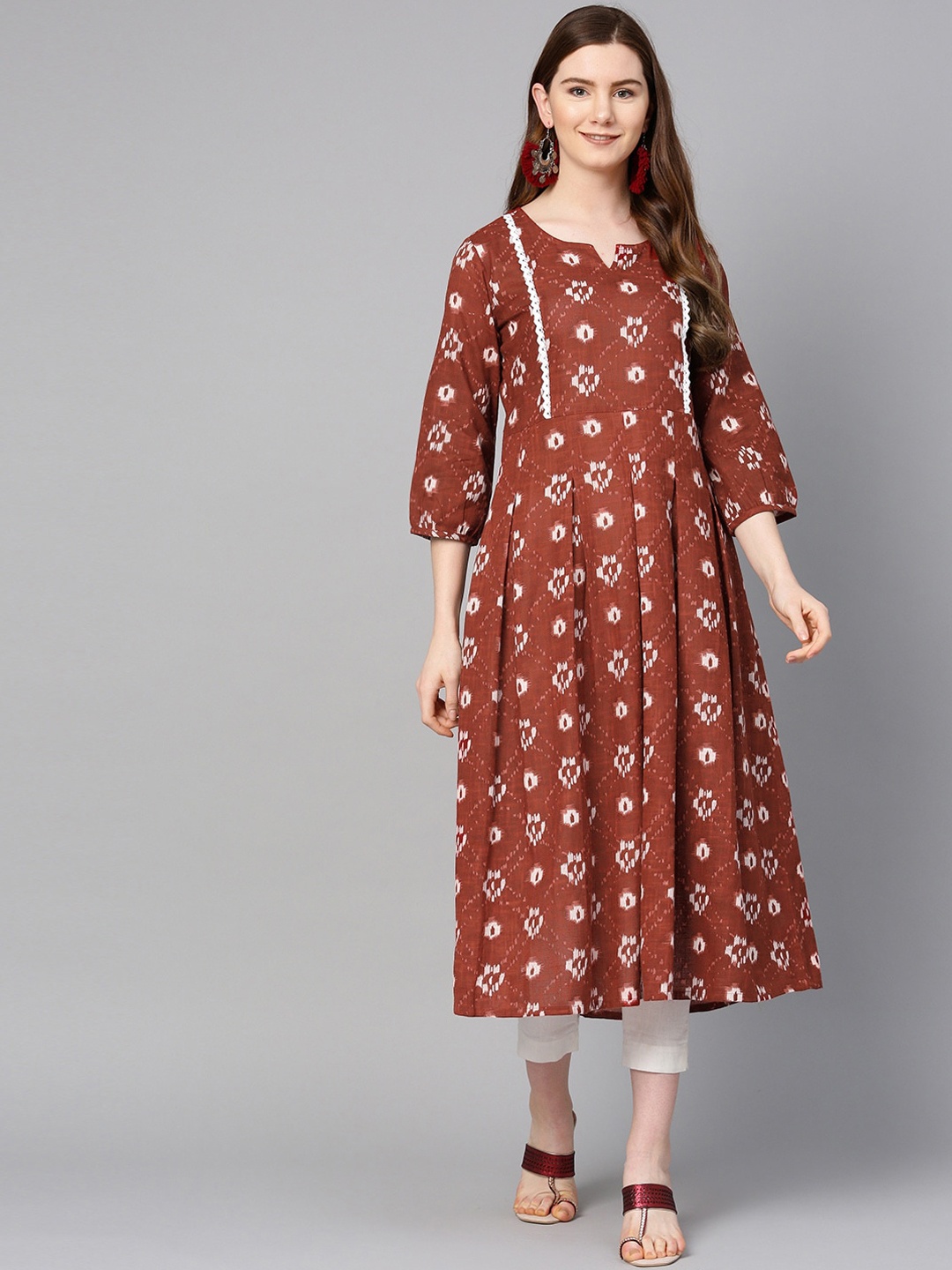

ETHNIC STREET Ethnic Motifs Printed Gotta Patti Pure Cotton Kurta, Red