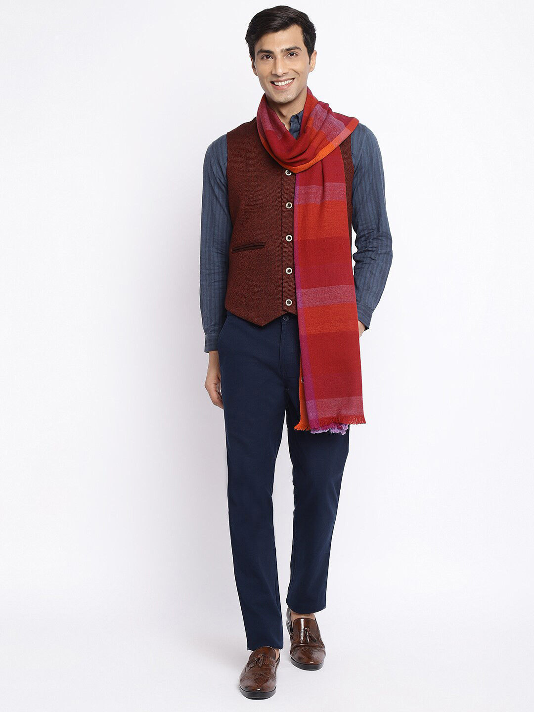

Fabindia Men Woven Design Wool Stole, Pink