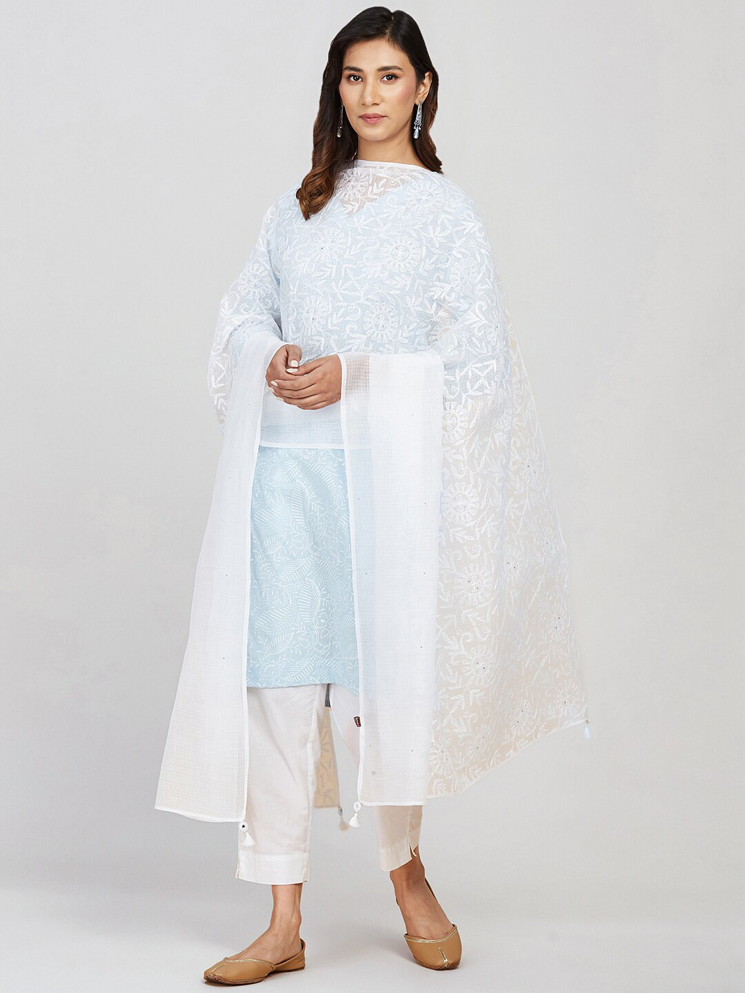 

Fabindia Motifs Chikankari Embroidered Cotton Silk Dupatta, White