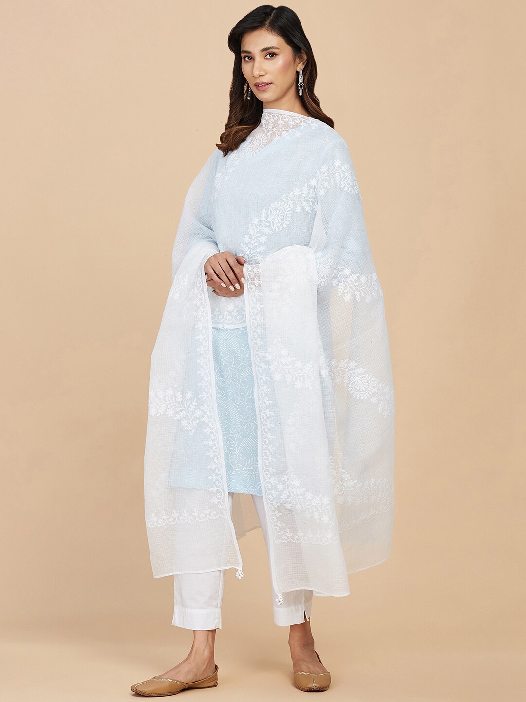 

Fabindia Chikankari Embroidered Cotton Silk Dupatta, White