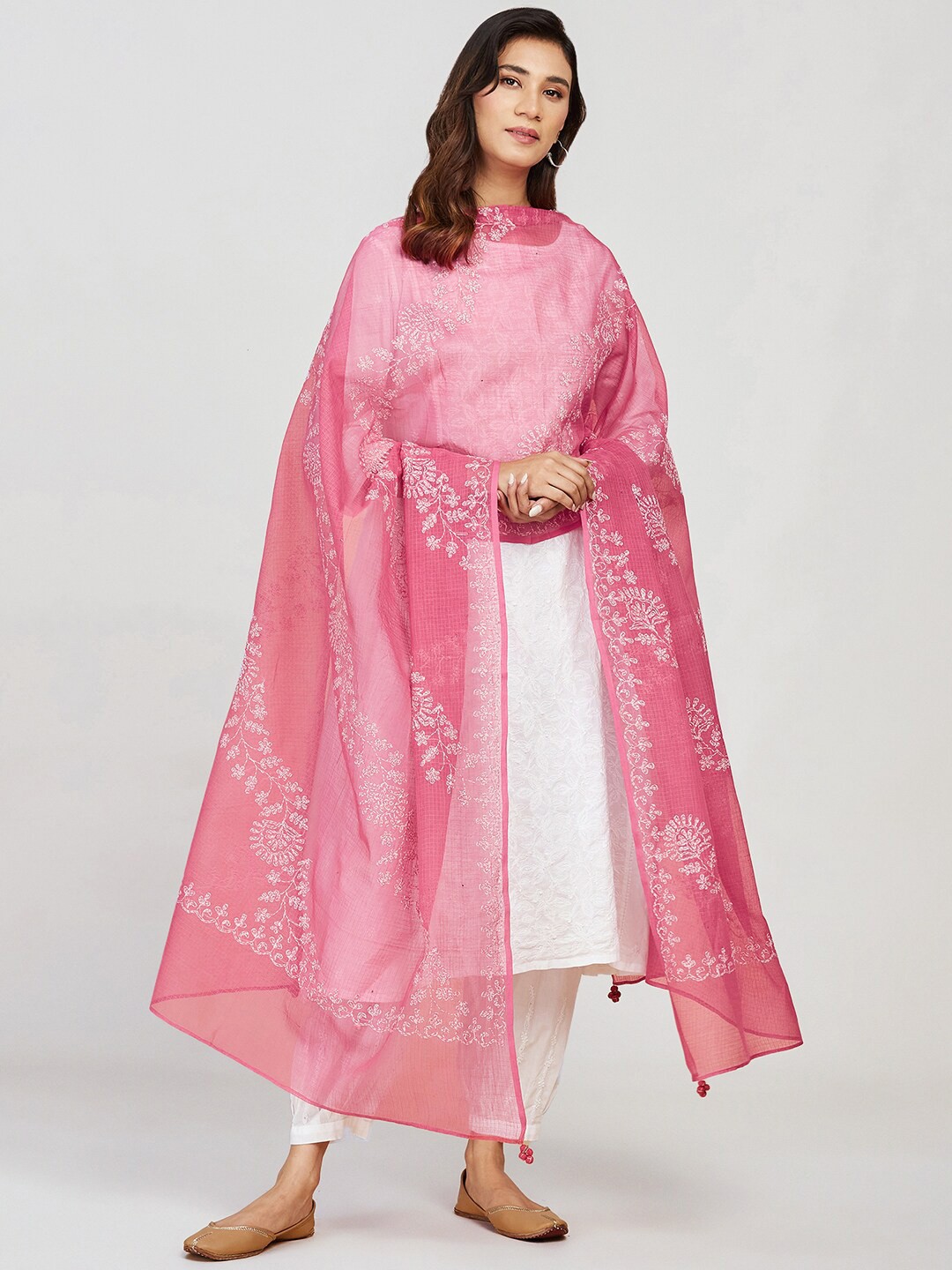 

Fabindia Chikankari Embroidered Cotton Silk Dupatta, Magenta