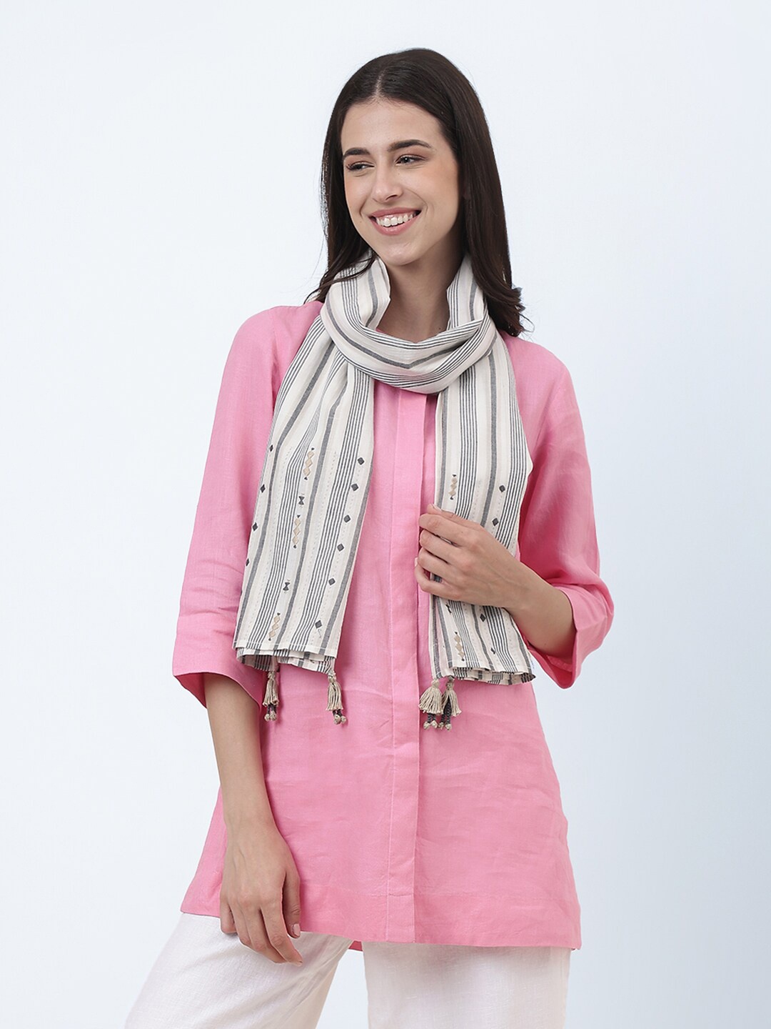 

Fabindia Embroidered Cotton Stole, Off white
