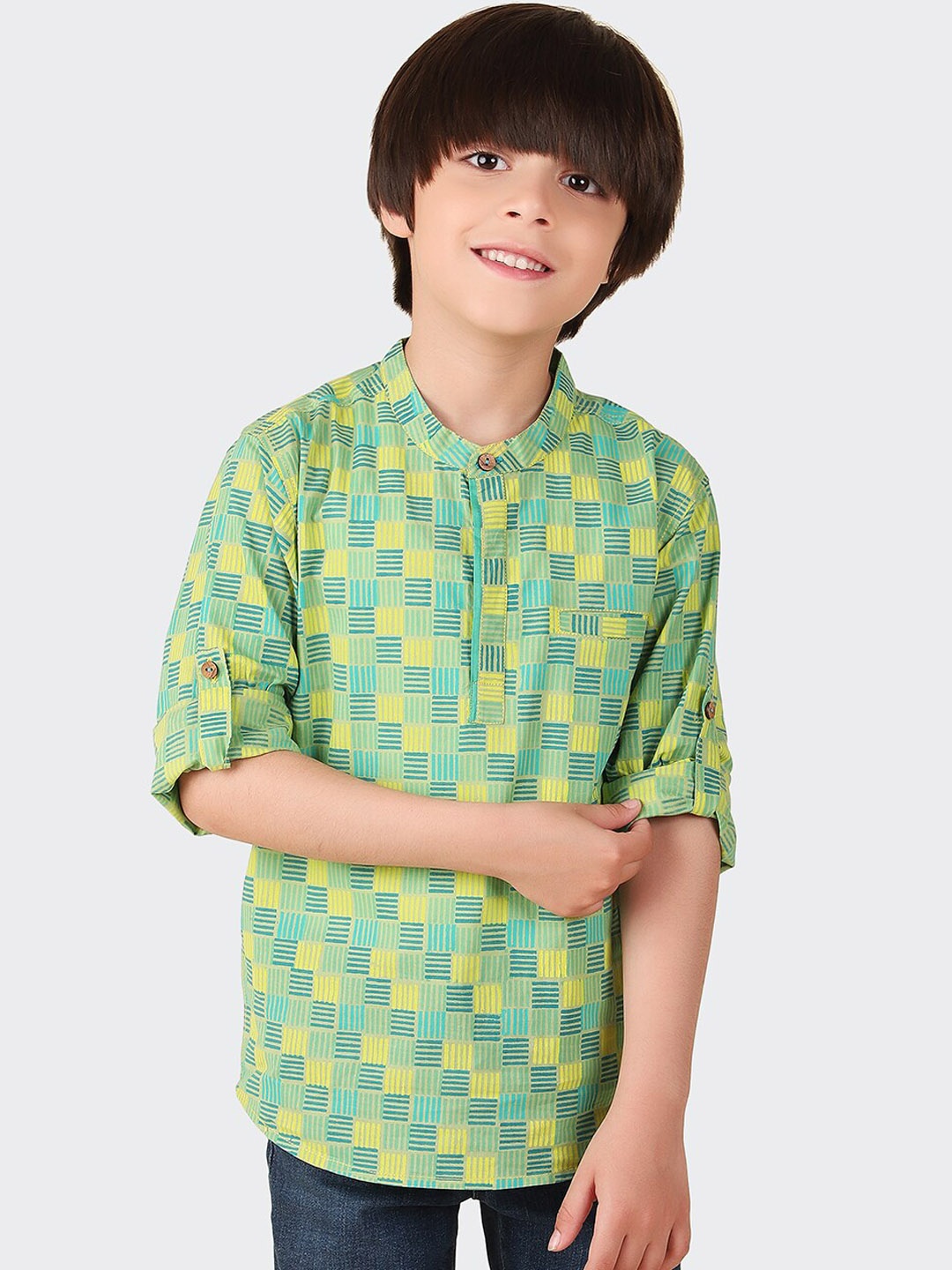 

Fabindia Boys Band Collar Checked Cotton Short Kurta, Green