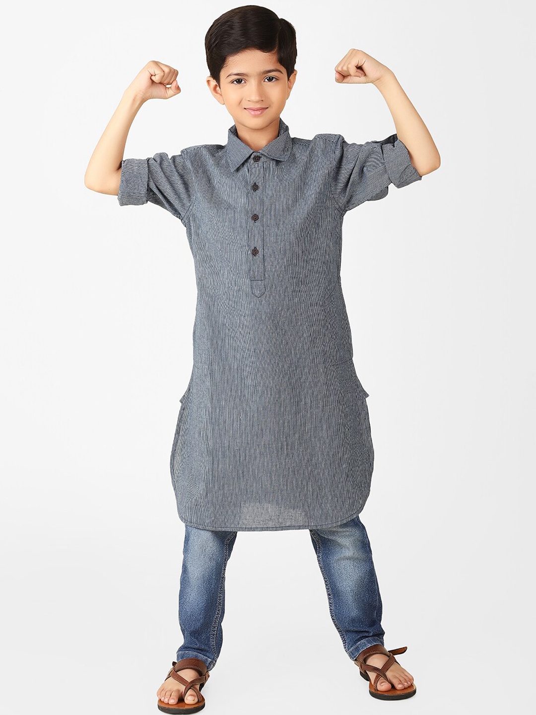 

Fabindia Boys Shirt Collar Curved Pathani Cotton Kurta, Navy blue