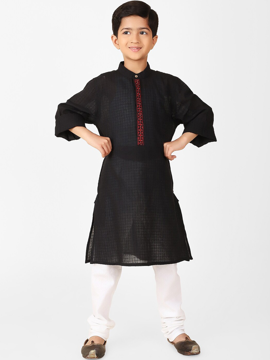 

Fabindia Boys Band Collar Check Thread Work Straight Kurta, Black