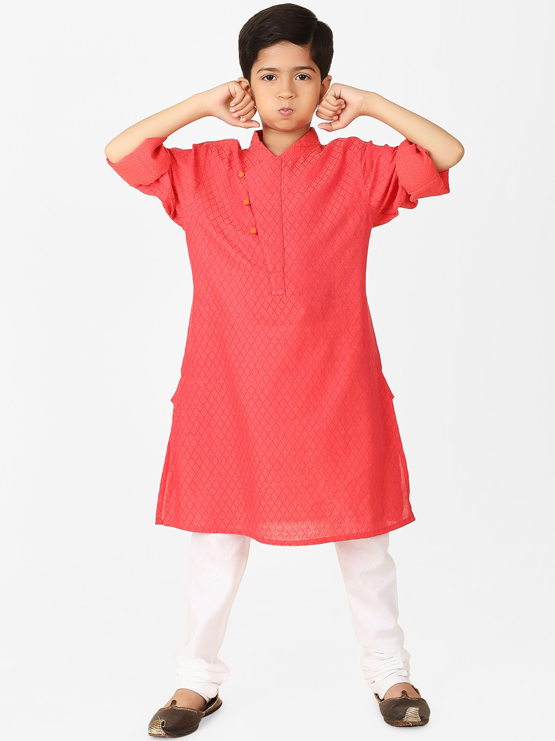 

Fabindia Boys Mandarin Collar Embroidered Cotton Kurta, Pink