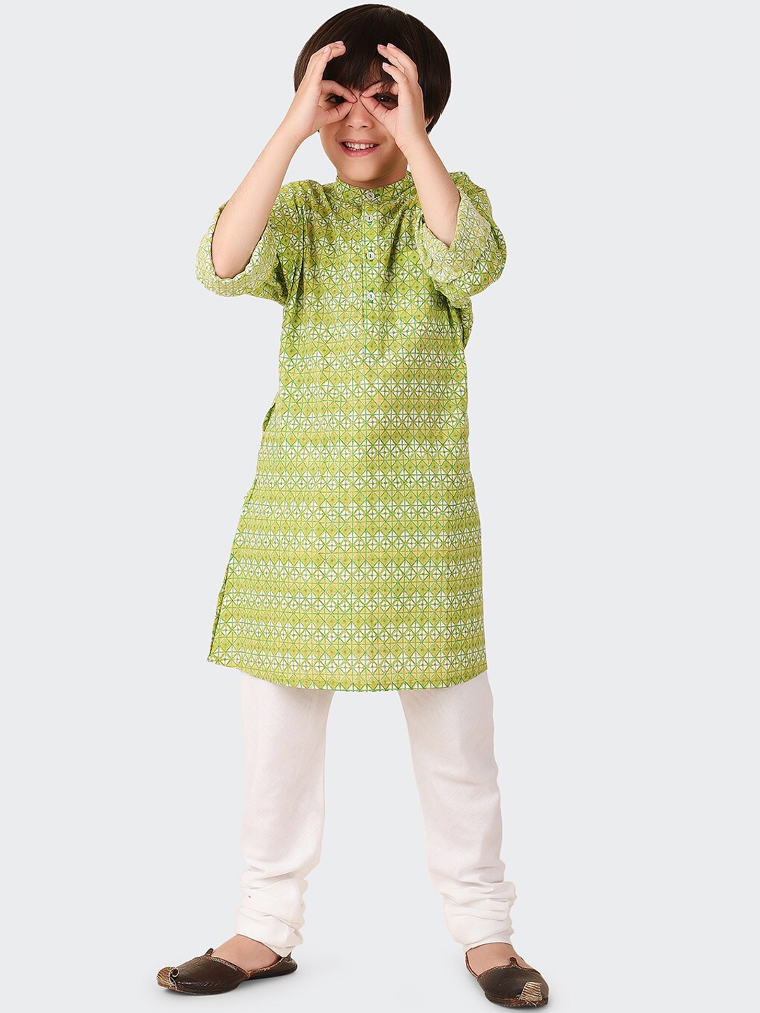 

Fabindia Boys Geometric Printed Mandarin Collar Block Print Pure Cotton Kurta, Green