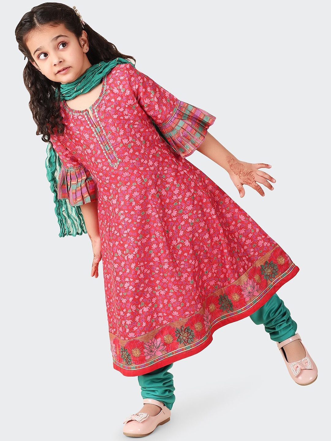 

Fabindia Girls Floral Printed Anarkali Mirror Work Kurta with Churidar & Dupatta, Magenta