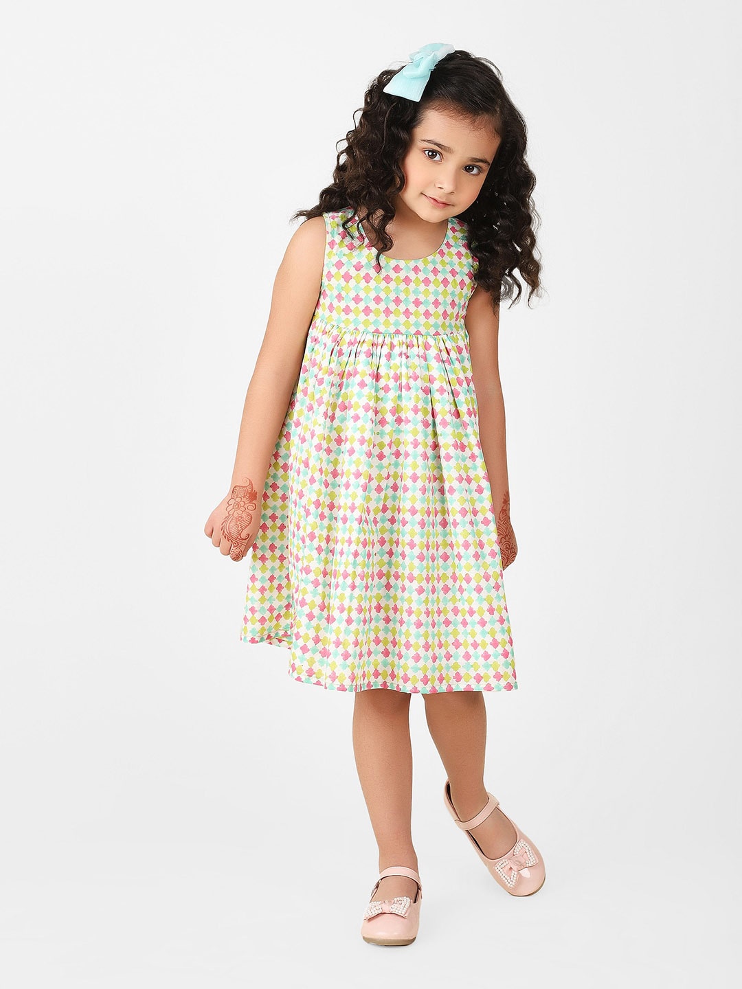 

Fabindia Girls Geometric Printed Sleeveless Cotton Fit & Flare Dress, White