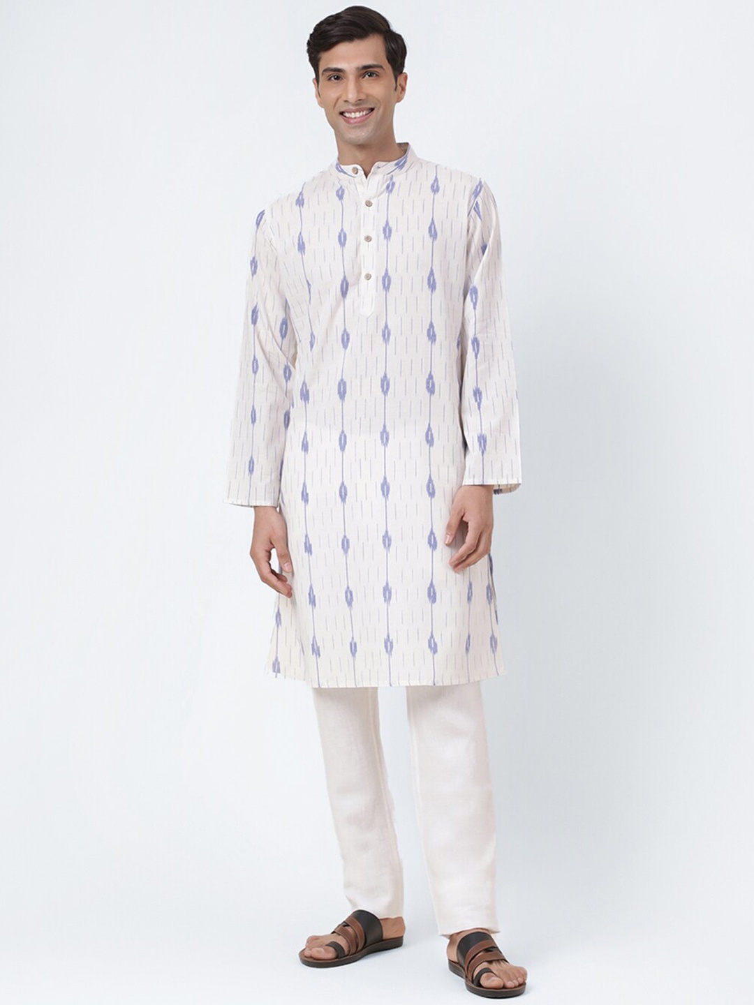 

Fabindia Mandarin Collar Ikat Printed Straight Cotton Kurta, Off white