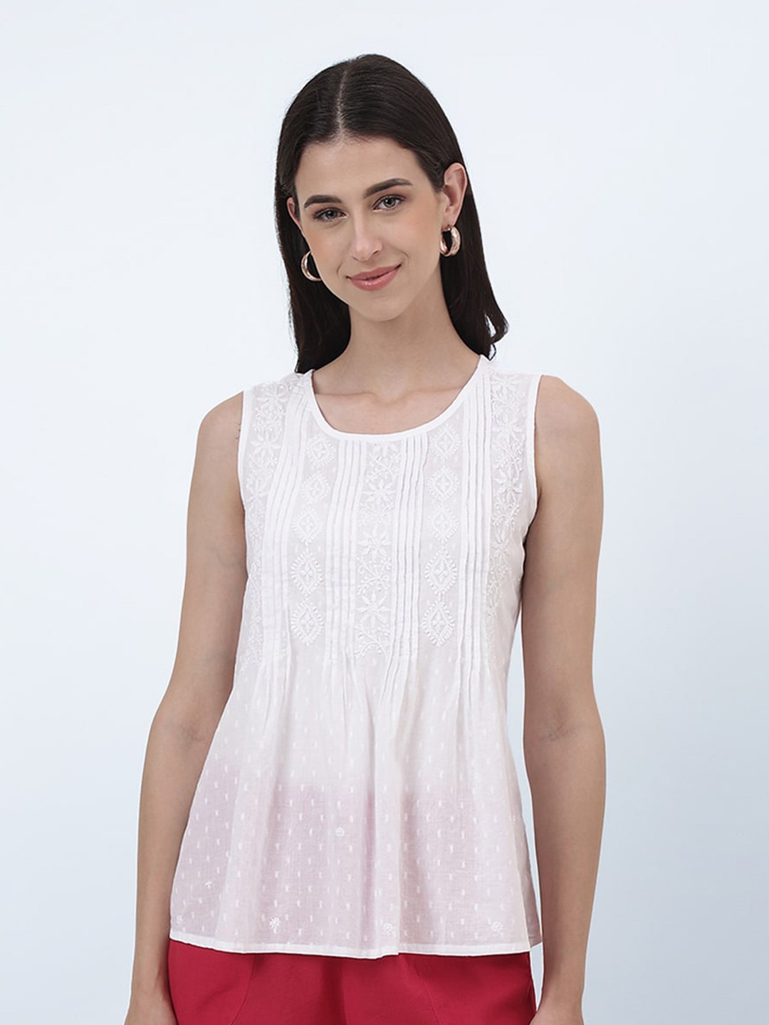 

Fabindia Pintucked Chikankari Sleeveless Cotton Top, White