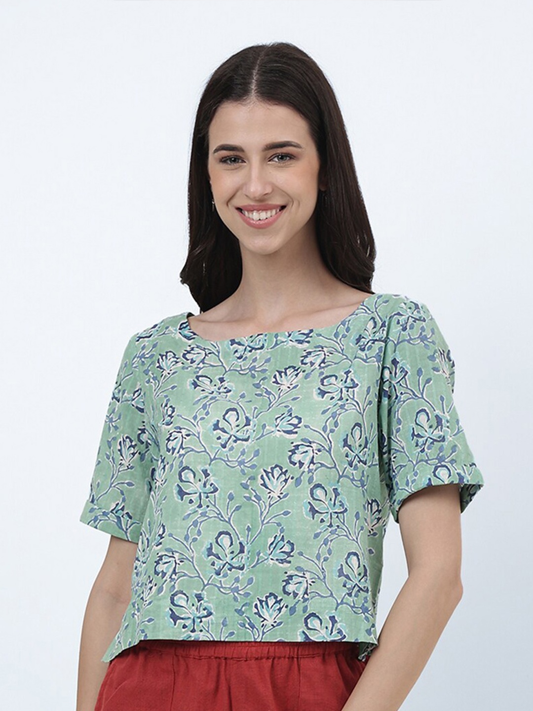 

Fabindia Floral Printed Boat Neck Cotton Top, Green