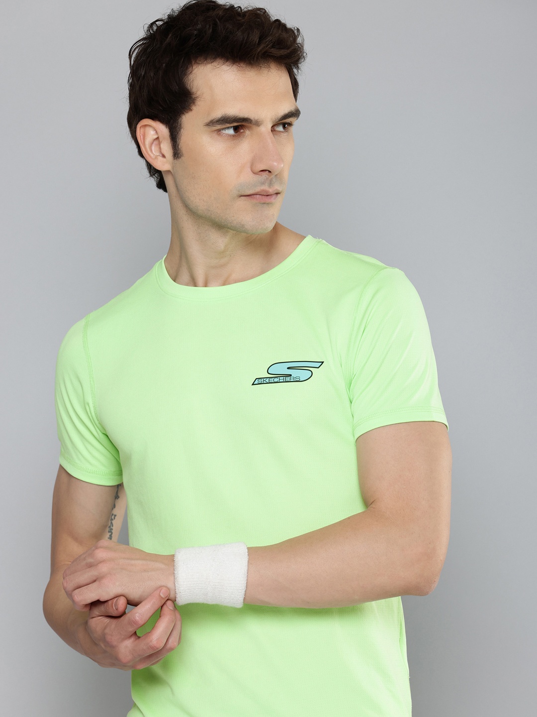 

Skechers Self Design Slim Fit Running T-shirt, Lime green