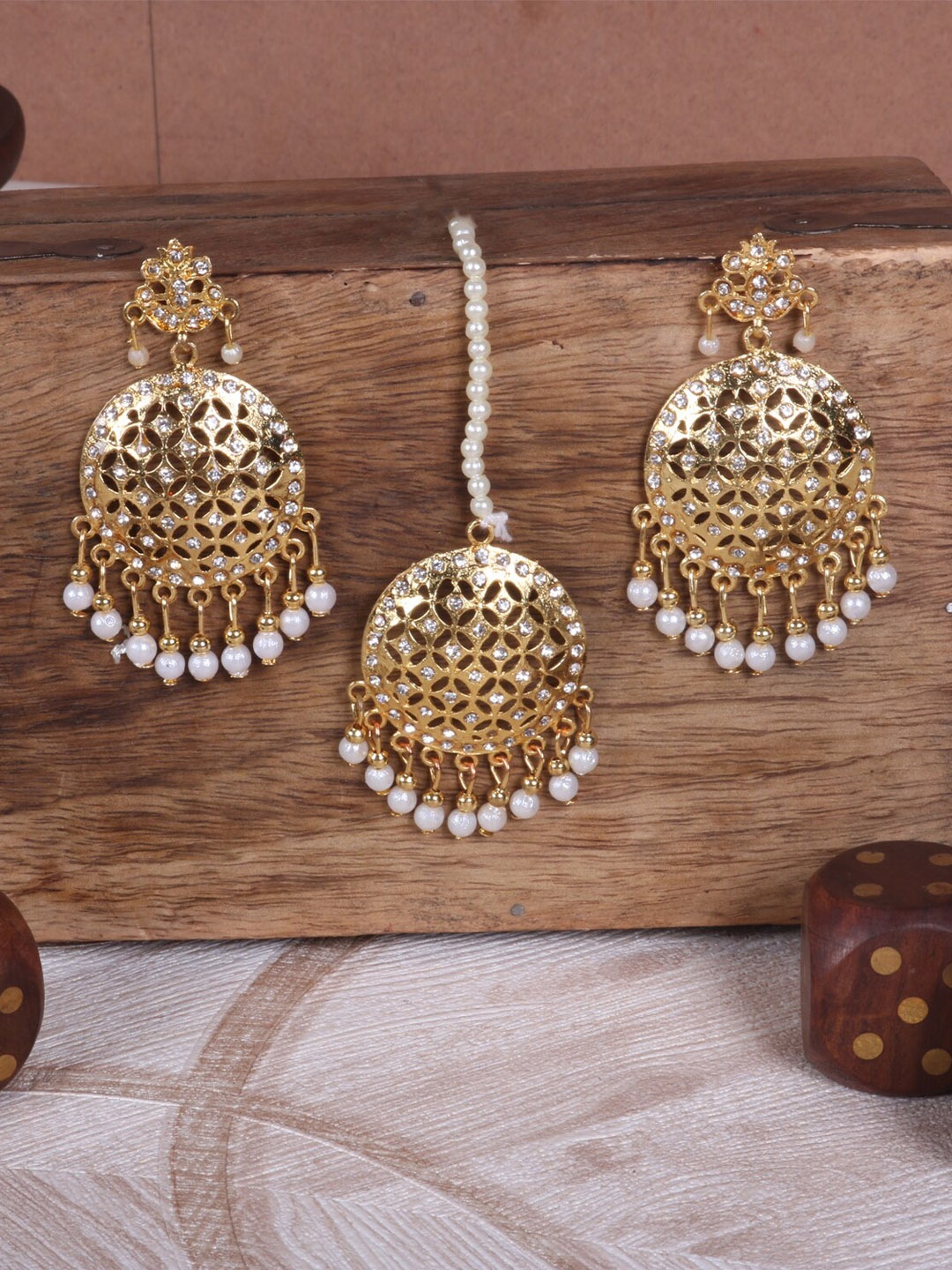 

STEORRA JEWELS Gold-Plated Stone-Studded & Beaded Earrings And Maang Tikka Jewellery Set