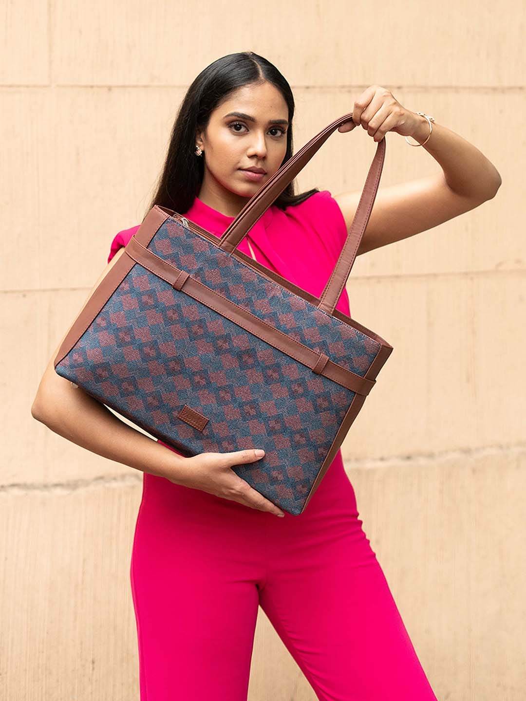 

ZOUK Women Geometric Printed Jute Shoulder Bag, Navy blue