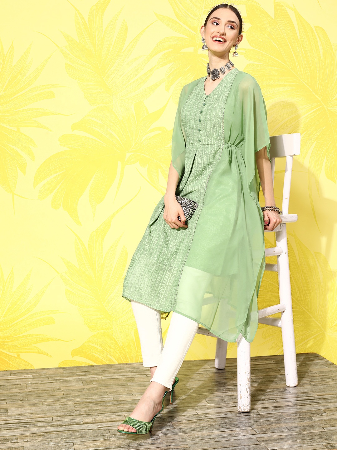 

Juniper Women Flared Sleeves Gotta Patti Georgette Kaftan Kurta, Green