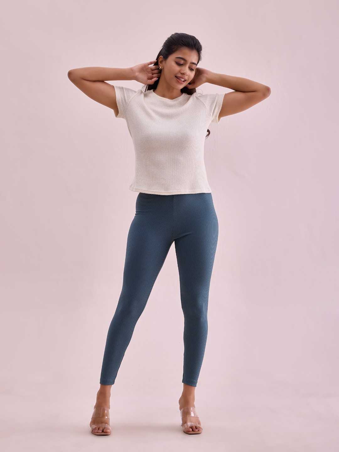 

Go Colors Women Ankle Length Ribbed Leggings, Grey
