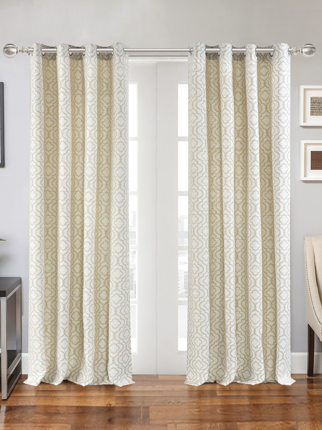 

Deco Window Silver-Toned Extendable Curtain Rods With Brackets