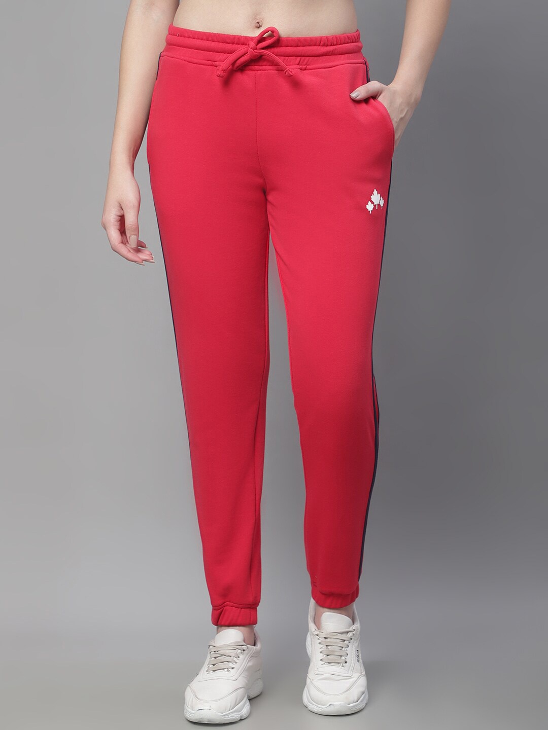 

Rute Women Regular Fit Cotton Joggers, Red