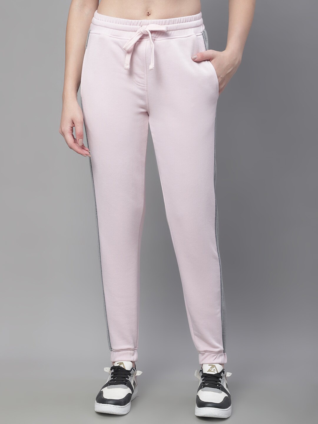 

Rute Women Regular Fit Cotton Joggers, Pink