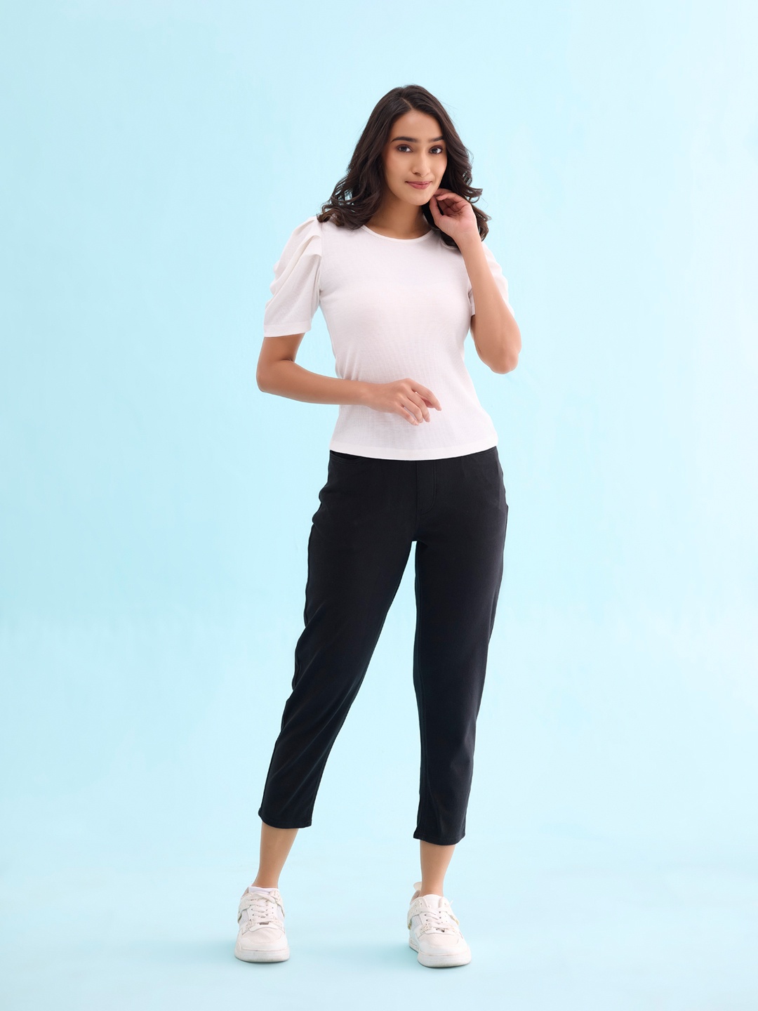 

Go Colors Women Plus Size Slim Fit Jeggings, Black