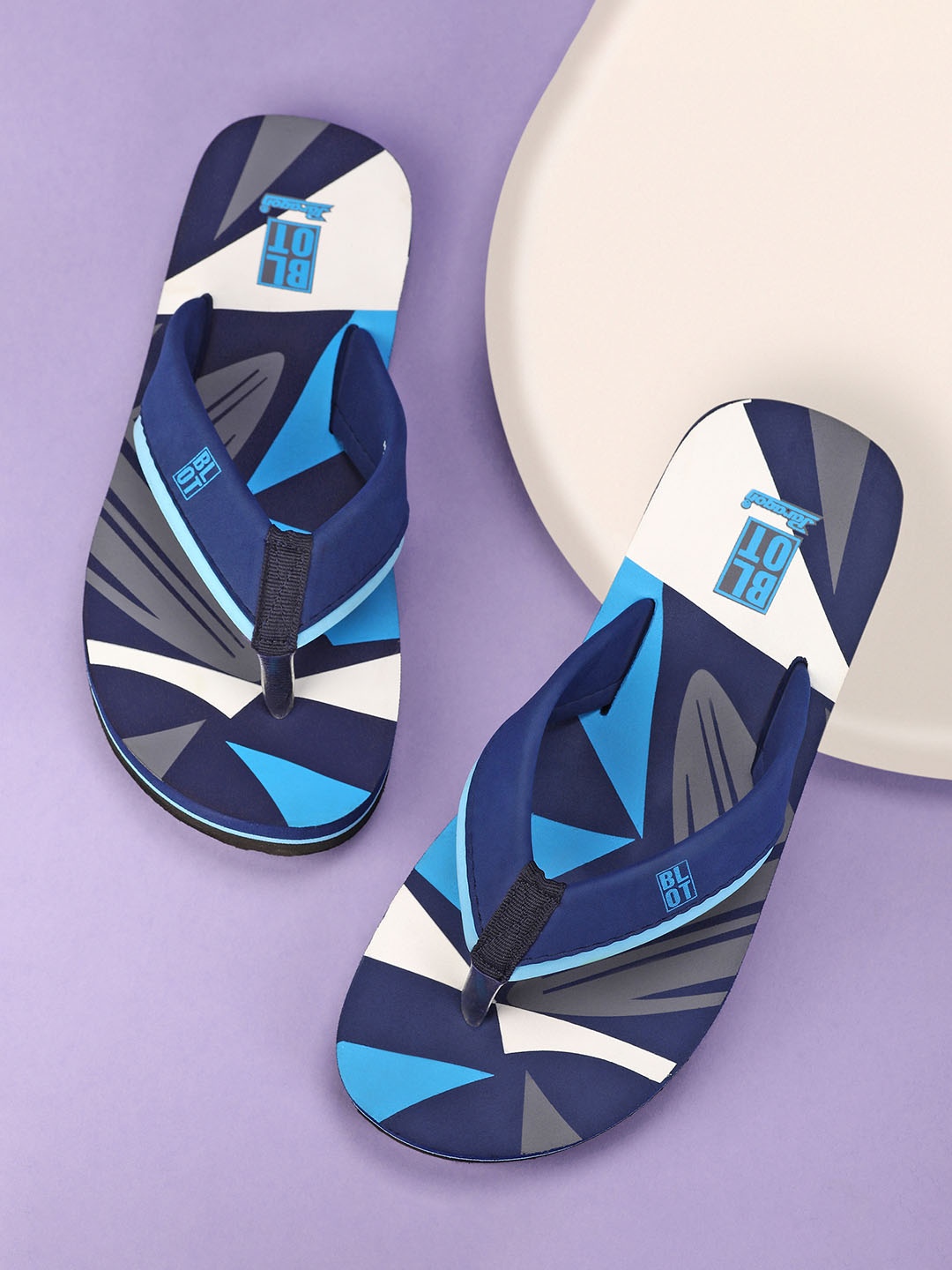 

Paragon Men Printed Rubber Thong Flip-Flops, Blue
