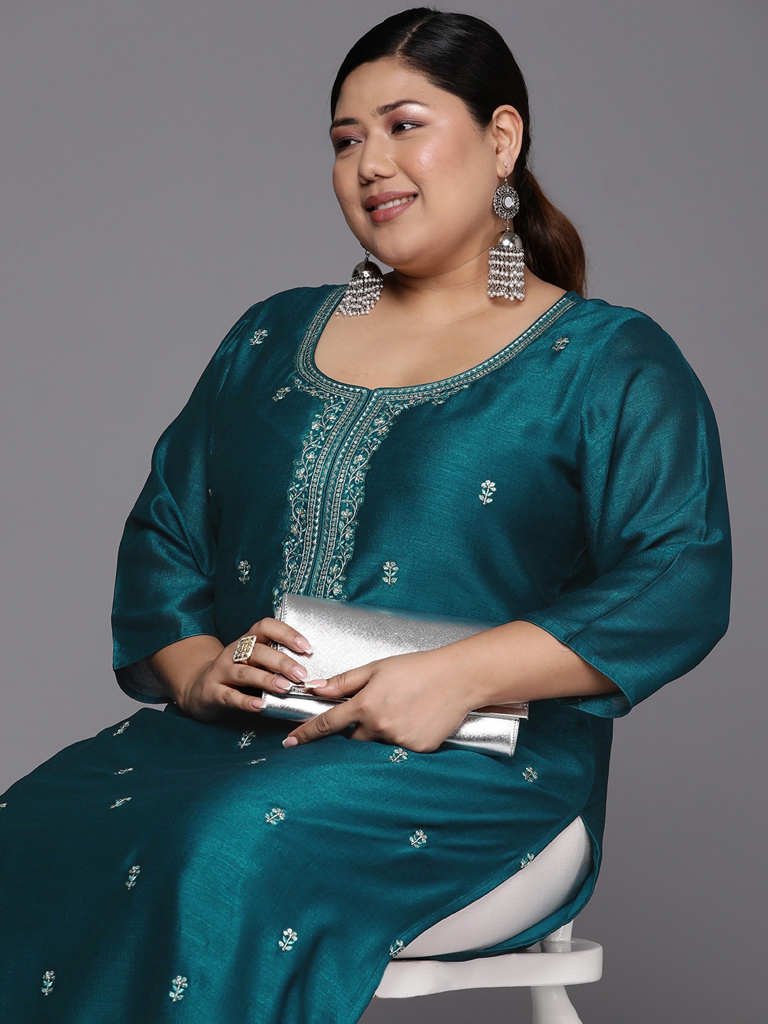 

EXTRA LOVE BY LIBAS Plus Size Women Floral Embroidered Kurta, Teal