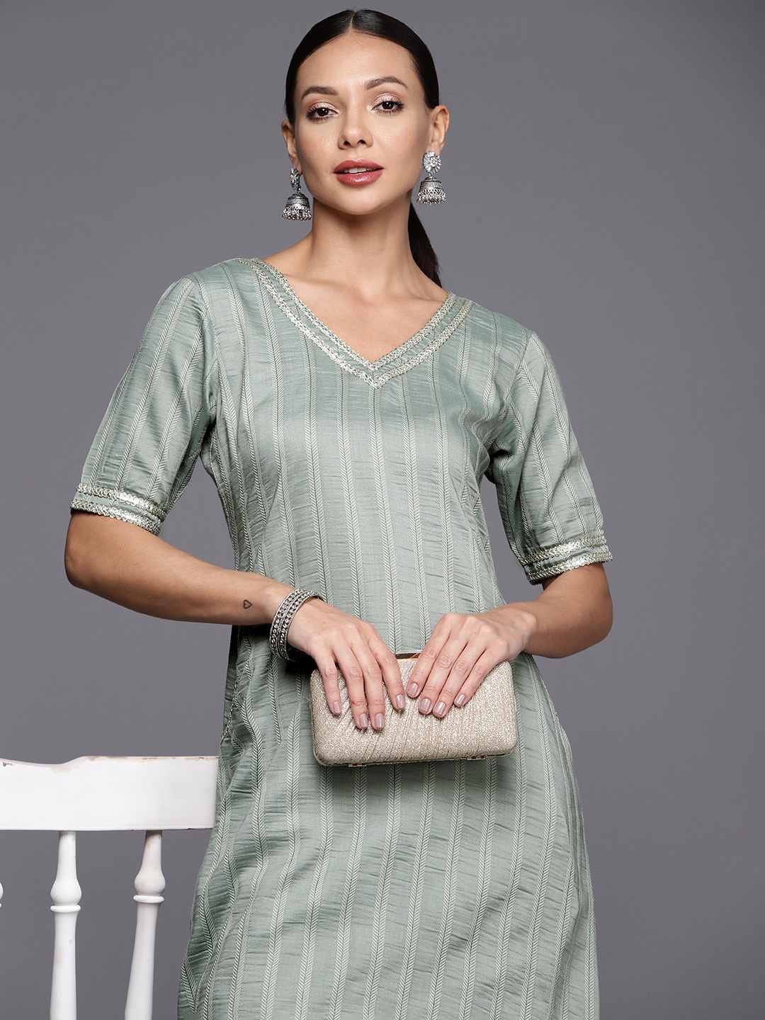 

MASSTANI BY INDDUS Women Striped Gotta Patti Cotton Jacquard Kurta, Green