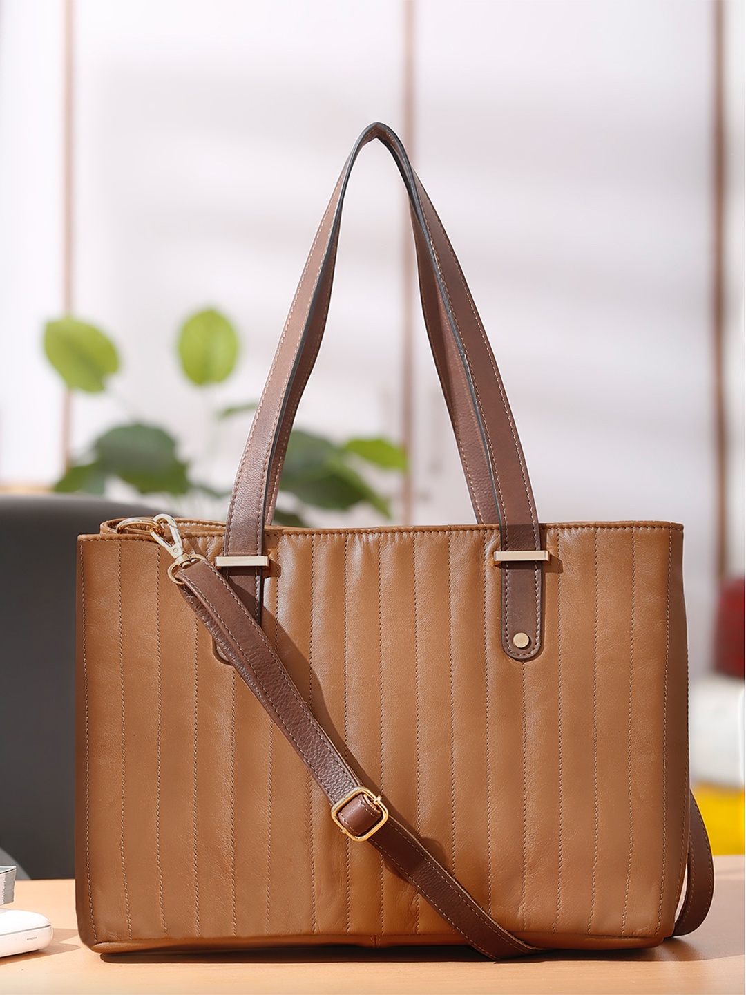 

Suvaska Textured Leather Structured Handheld Bag, Brown