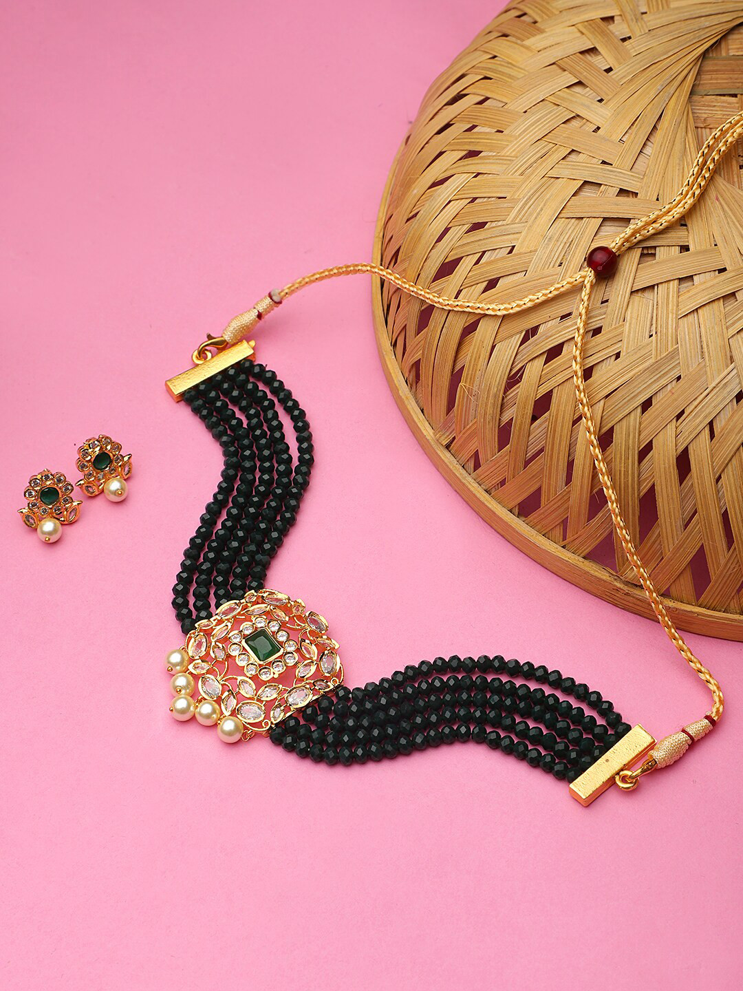 

STEORRA JEWELS Gold-Plated Kundan-Studded & Beaded Jewellery Set