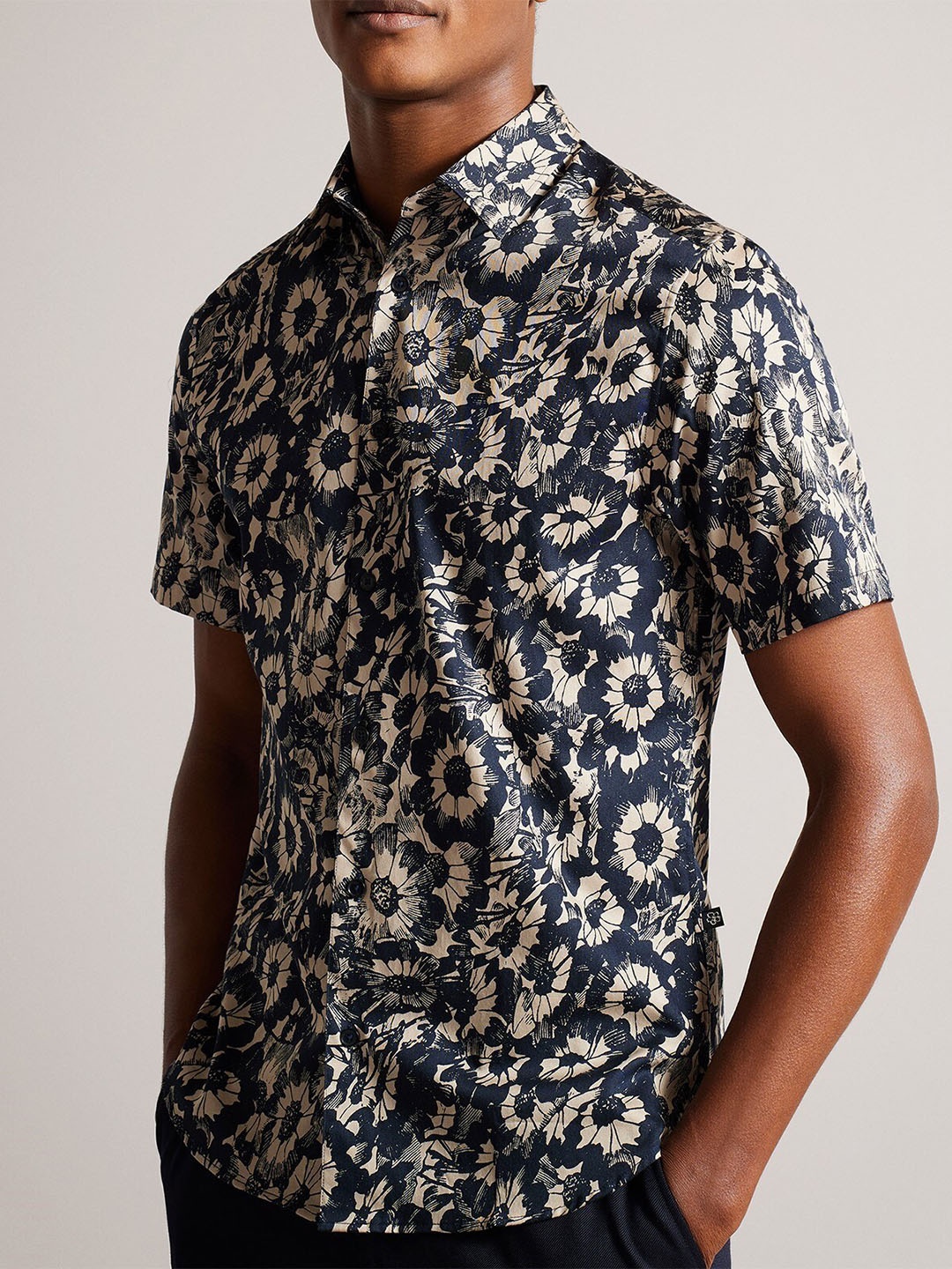 

Ted Baker Floral Printed Spread Collar Cotton Casual Shirt, Black