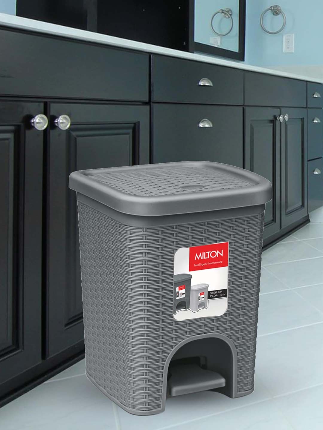 

Milton Step Up Grey Removable Inner Pedal Bin 9 L