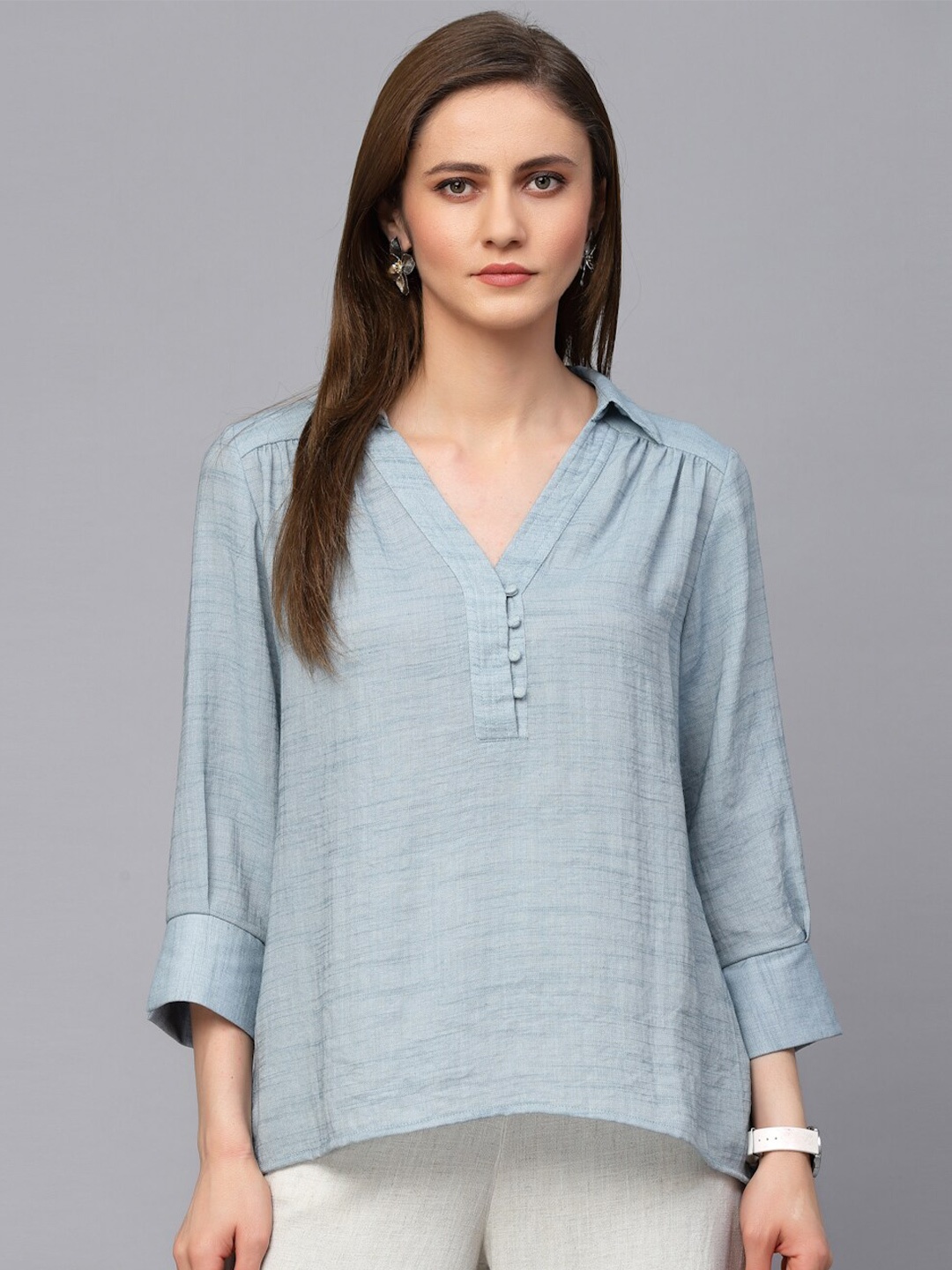 

Gipsy Shirt Collar Cuffed Sleeves Top, Blue