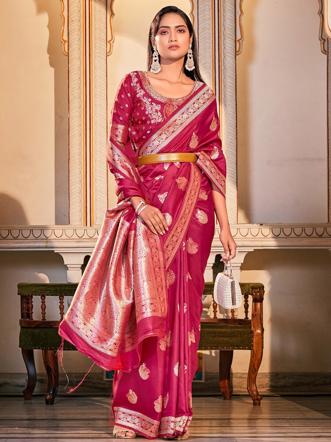 

Satrani Ethnic Motif Woven Design Zari Banarasi Saree, Pink