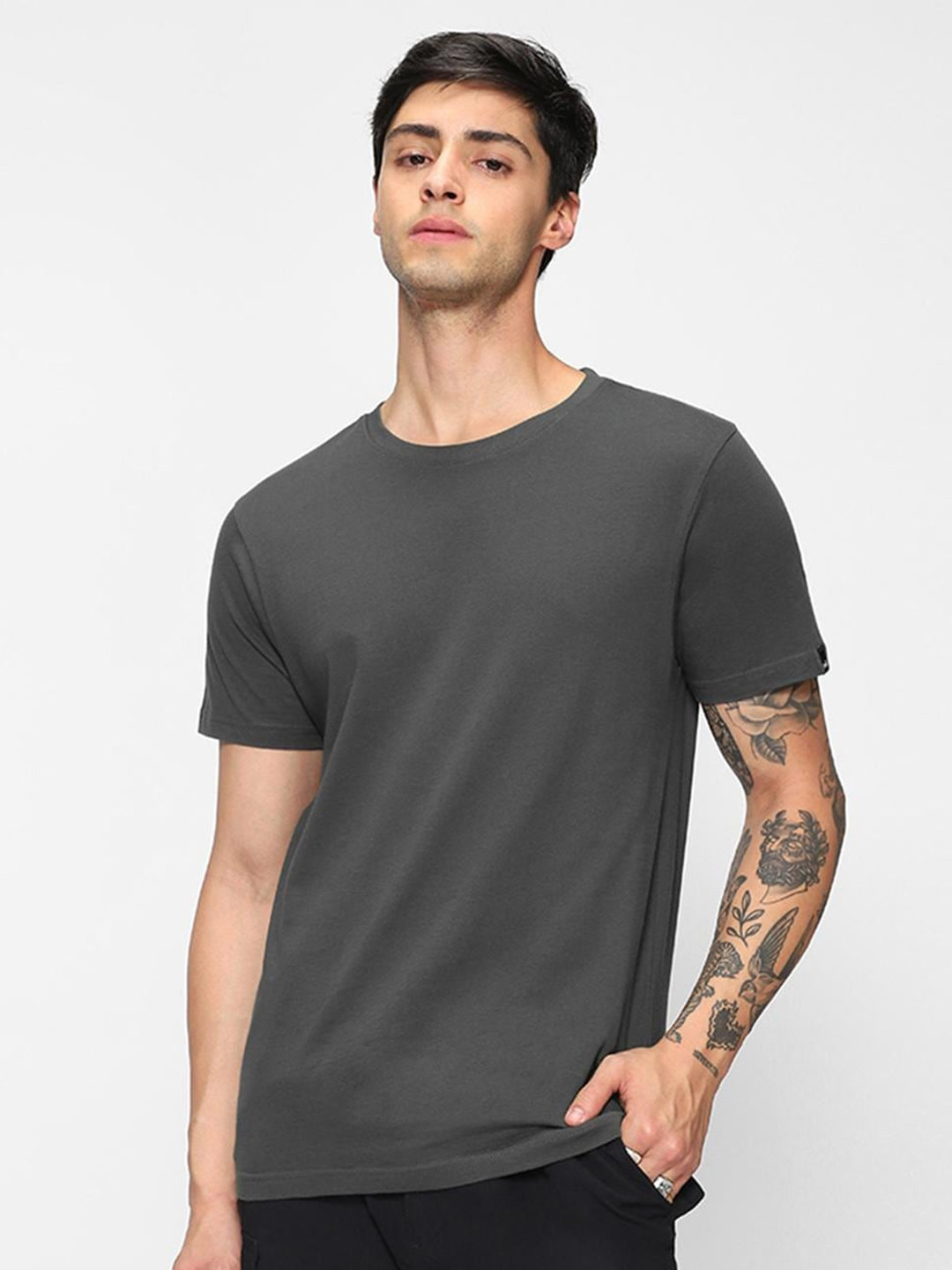 

Bewakoof Round Neck Regular Fit T-shirt, Grey