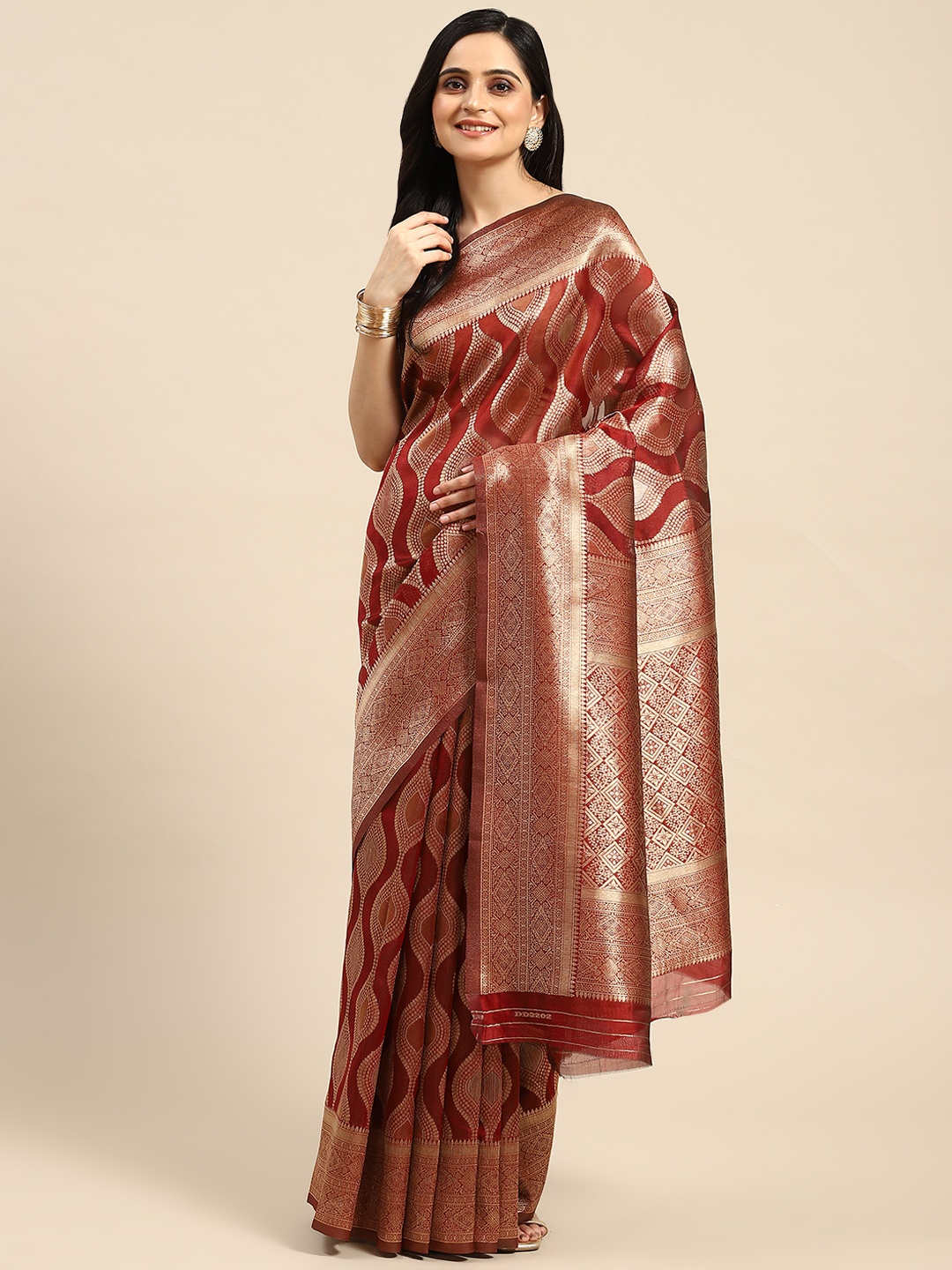 

Dhyey Fashion Ethnic Motifs Zari Organza Saree, Maroon