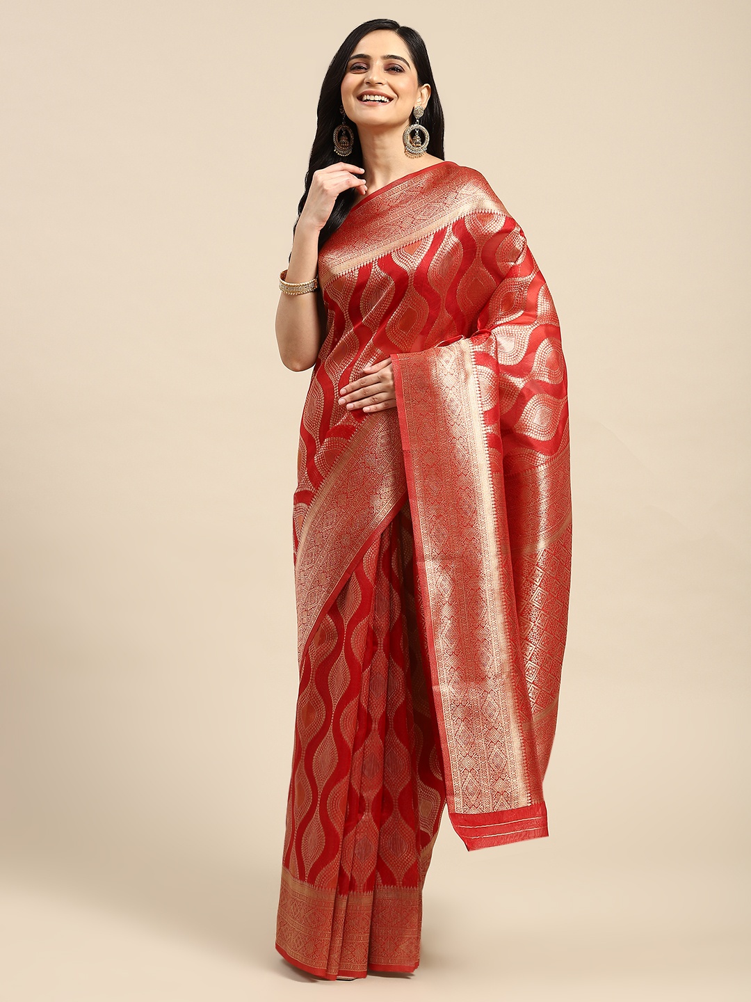 

Dhyey Fashion Ethnic Motifs Zari Organza Saree, Red