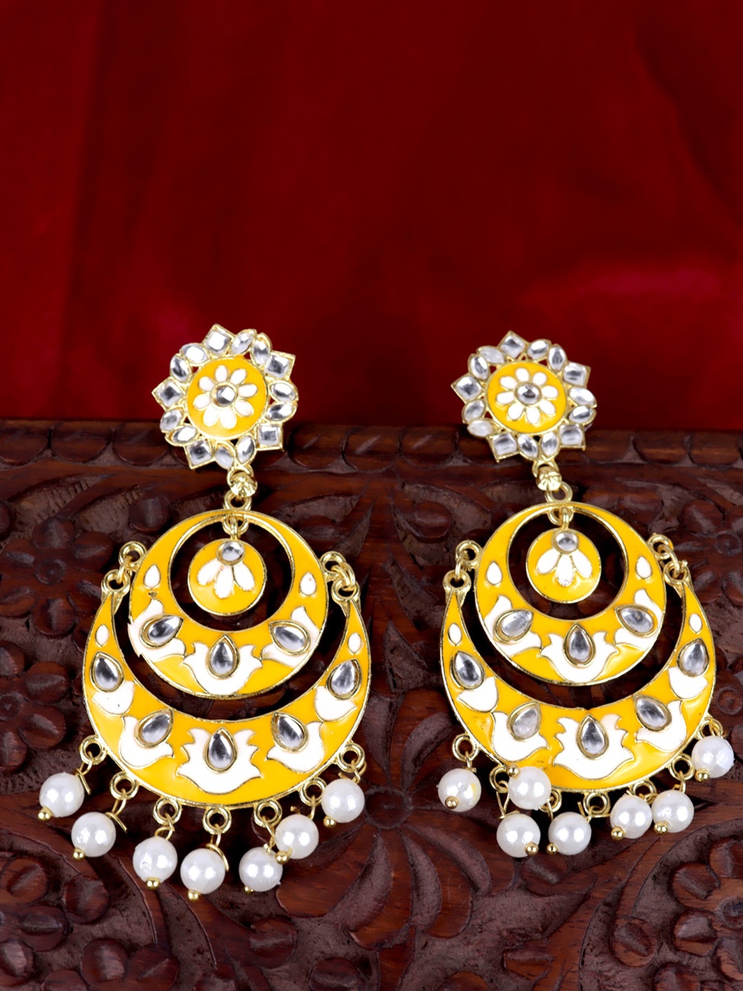 

Krelin Gold Plated Kundan Studded Chandbalis