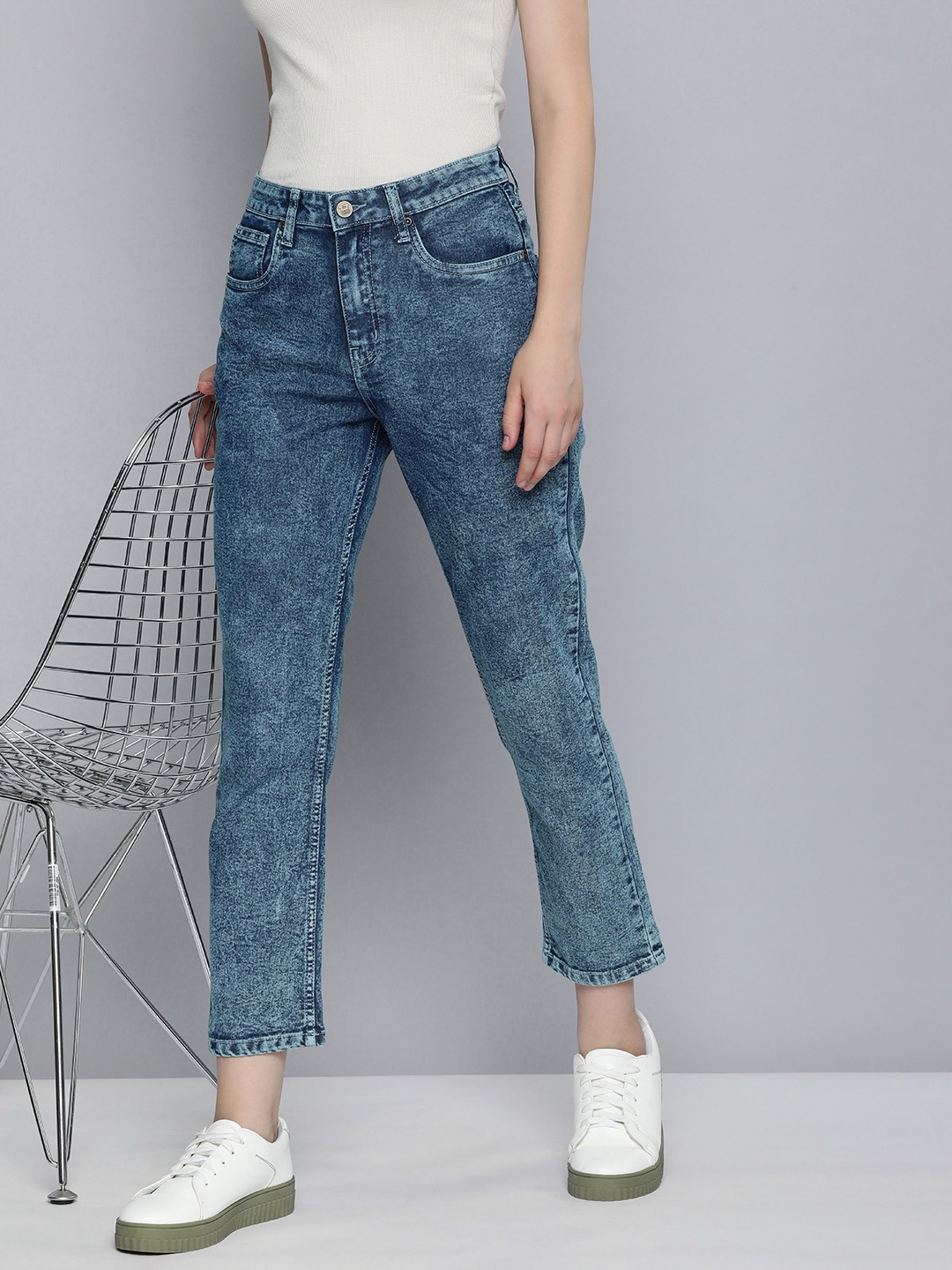 

Harvard Women Straight Fit Light Fade Jeans, Blue