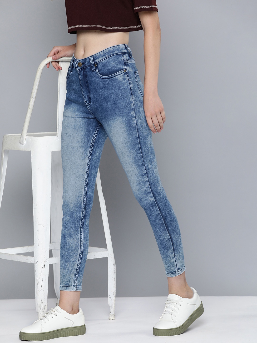 

Harvard Women Skinny Fit Heavy Fade Acid Wash Cropped Jeans, Blue